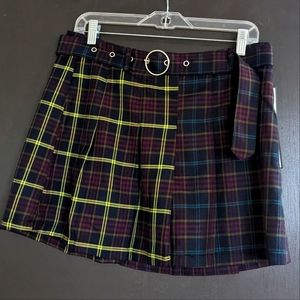 Almost Famous Plaid Mini Skirt